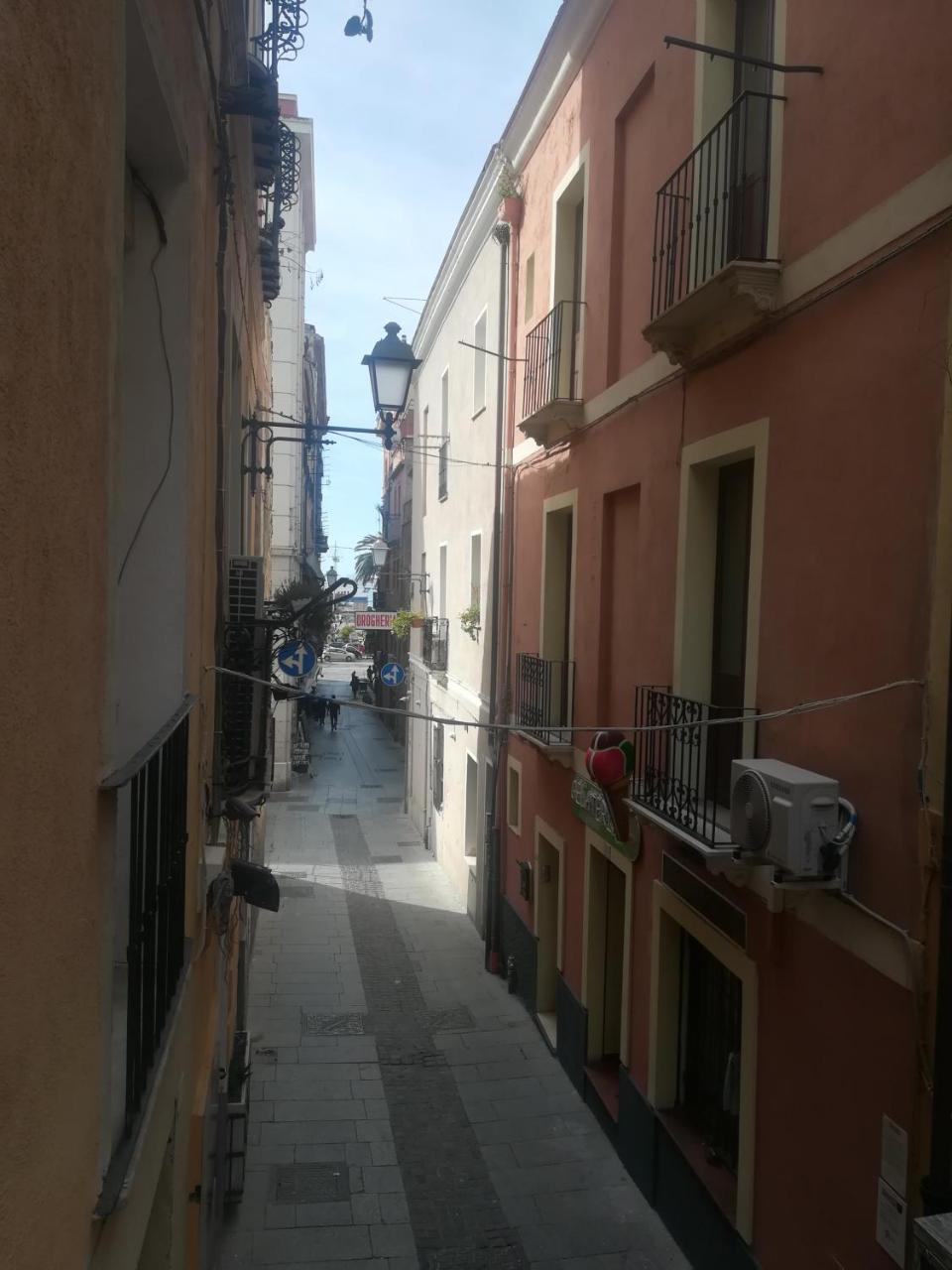 B.House Cagliari Exterior foto
